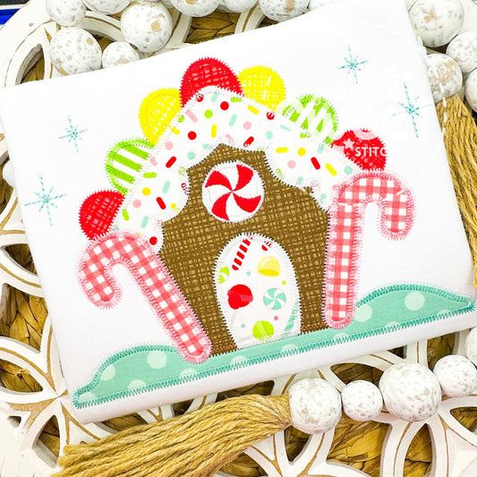 2911 | GINGERBREAD HOUSE | APPLIQUE SHIRT