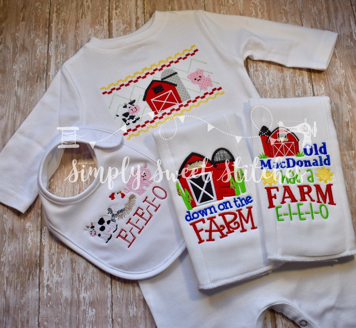 1164 - DOWN ON THE FARM - EMBROIDERY BABY SET