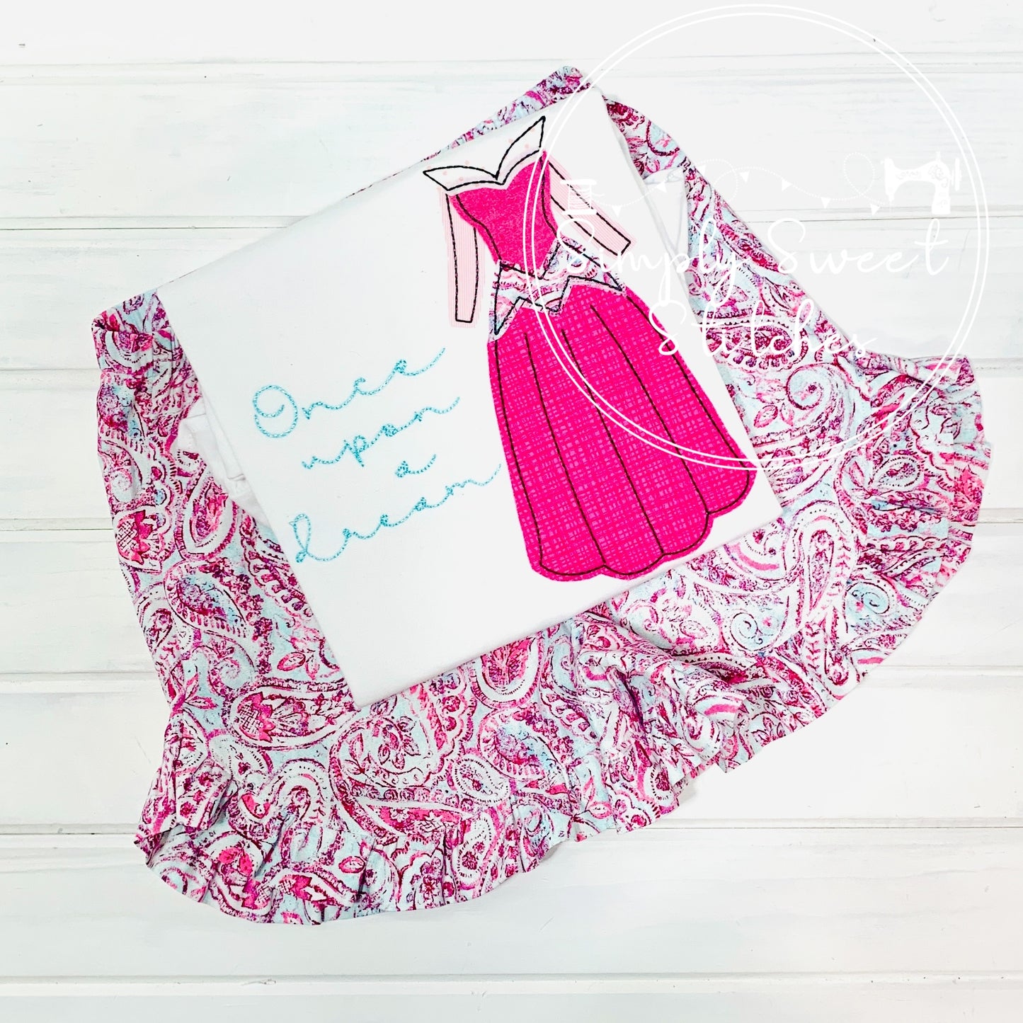 2247 - ONCE UPON A TIME SLEEPING BEAUTY PRINCESS - APPLIQUE CHILD SHIRT