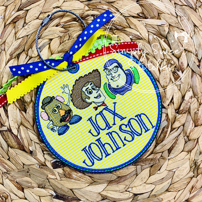 2408 - TOYS AND FRIENDS APPLIQUE - BAG TAG