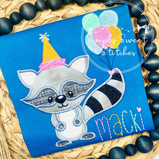 2359 - BIRTHDAY RACCOON WITH BALLOONS - APPLIQUE CHILD SHIRT