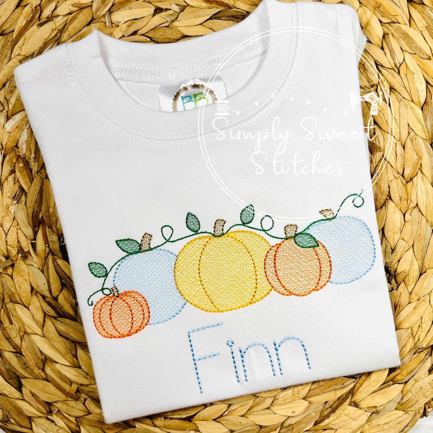 2135 - BOY PUMPKIN PATCH ON A VINE - SKETCH CHILD SHIRT