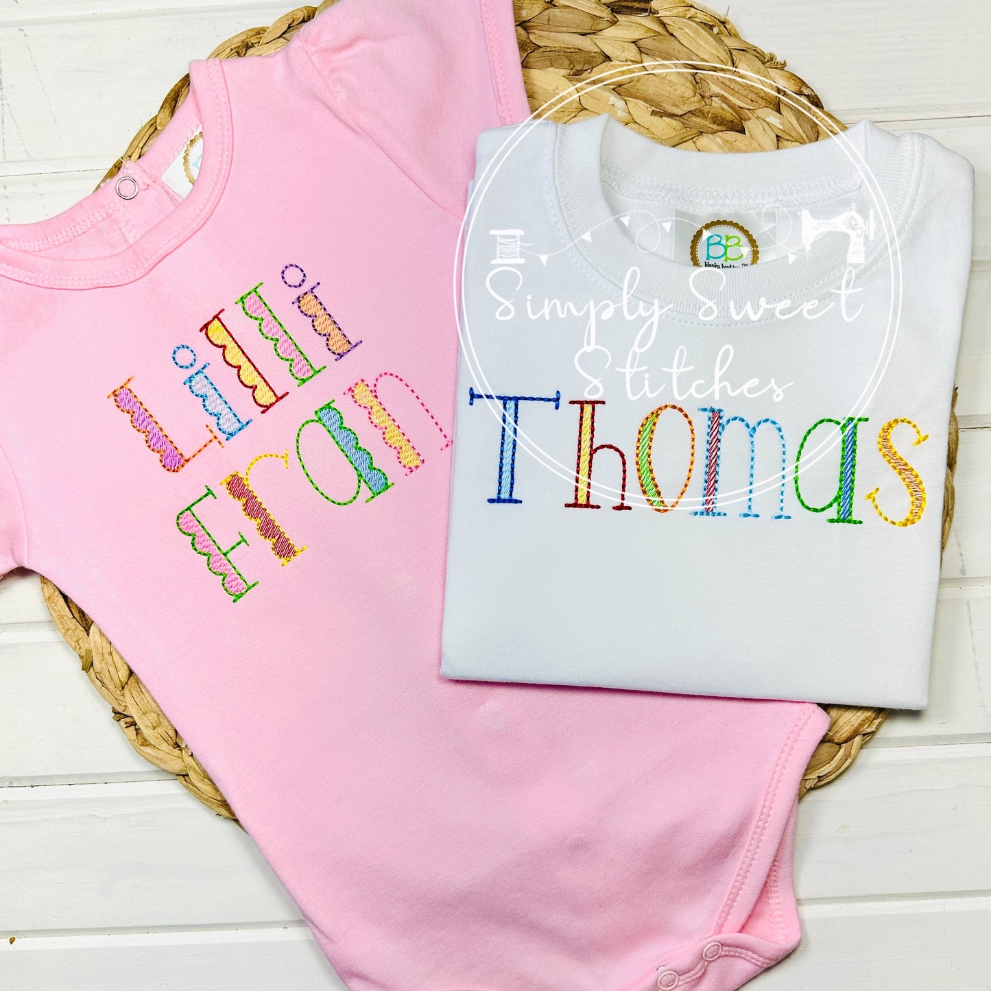 1715 - GIRLS SCALLOPED NAME BRIGHT COLORS - SKETCH CHILD SHIRT
