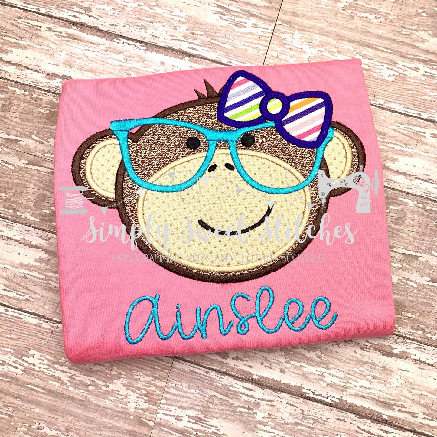 1017 - GIRLY MONKEY WITH GLASSES - APPLIQUE CHILD SHIRT