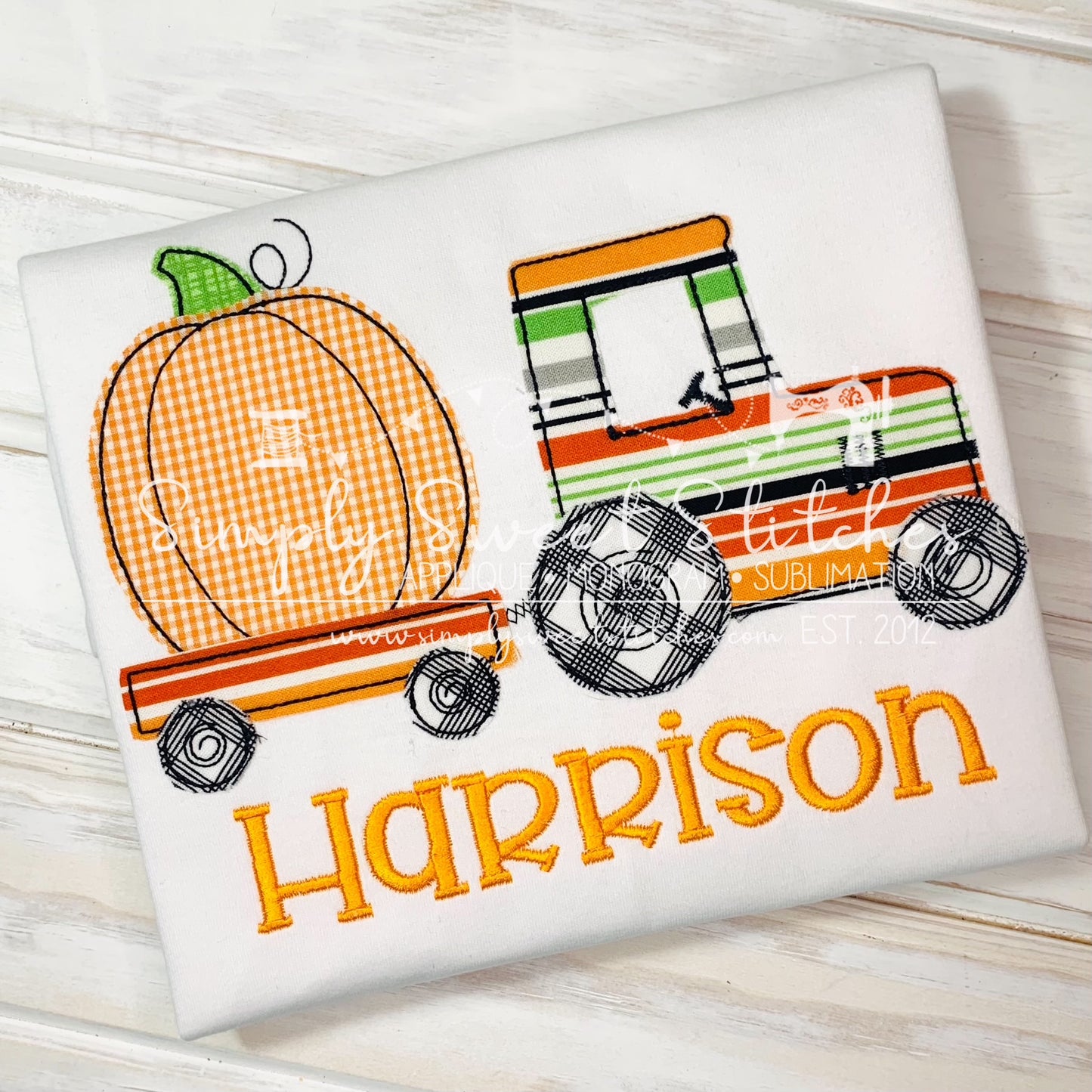 1828 - TRACTOR WITH PUMPKIN - APPLIQUE CHILD SHIRT