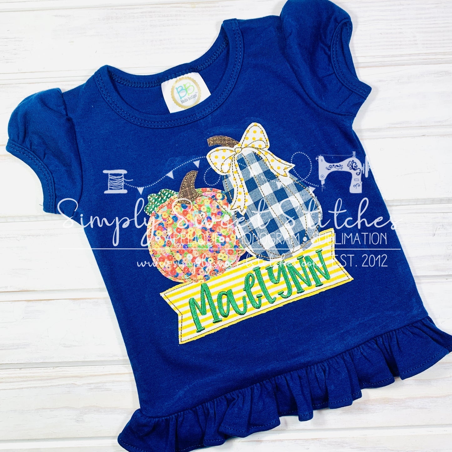 2126 - PUMPKIN DUO WITH BOW - APPLIQUE CHILD SHIRT