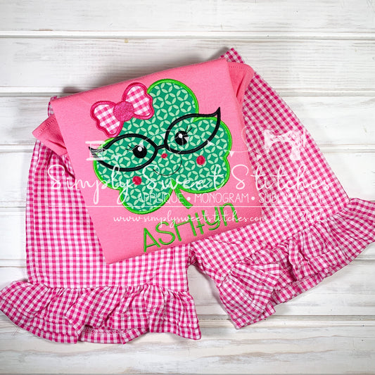 1360 - GIRL SHAMROCK WITH GLASSES - APPLIQUE CHILD SHIRT