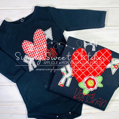1928 - VALENTINE HEART WITH ARROW AND FLOWER - APPLIQUE CHILD SHIRT