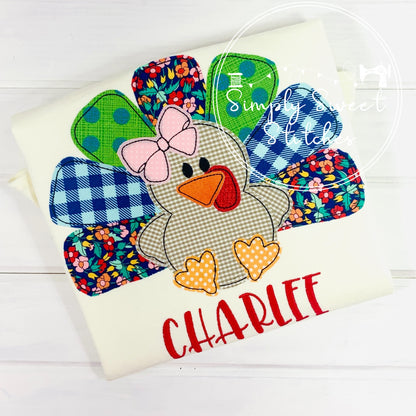 1479 - GIRL TURKEY WITH BOW - APPLIQUE CHILD SHIRT