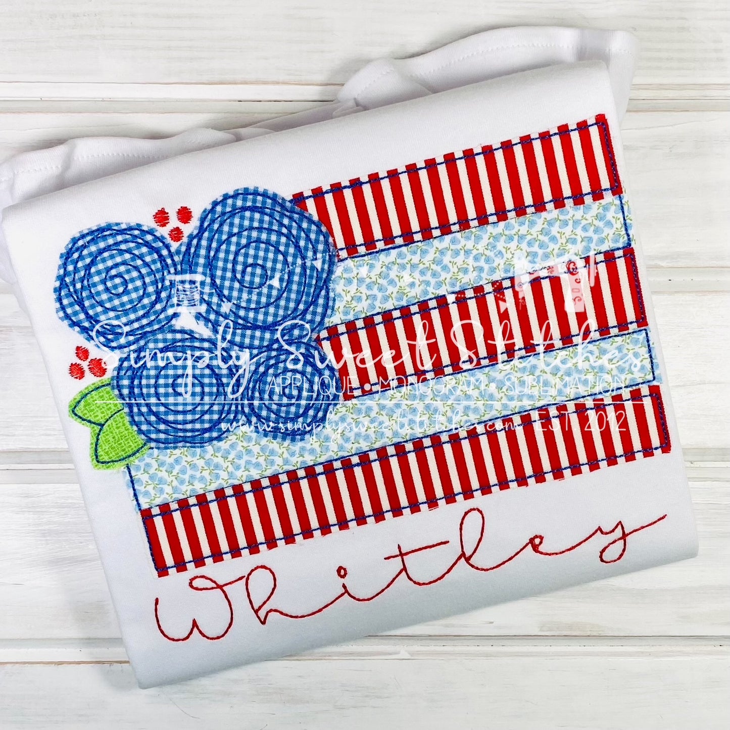 1603 - PATRIOTIC FLAG WITH FLOWERS - APPLIQUE CHILD SHIRT