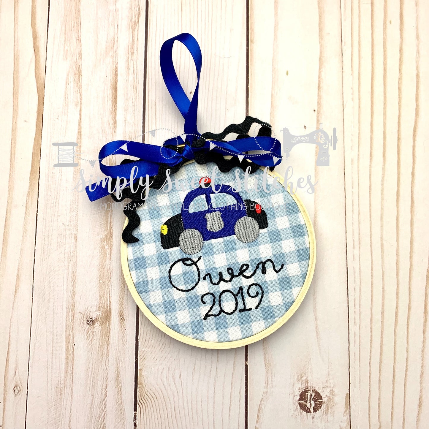 1142 - POLICE CAR - EMBROIDERY ORNAMENT