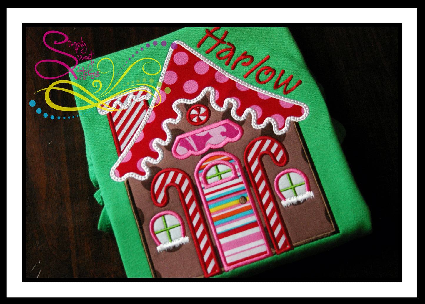 1175 - GINGERBREAD HOUSE - APPLIQUE CHILD SHIRT